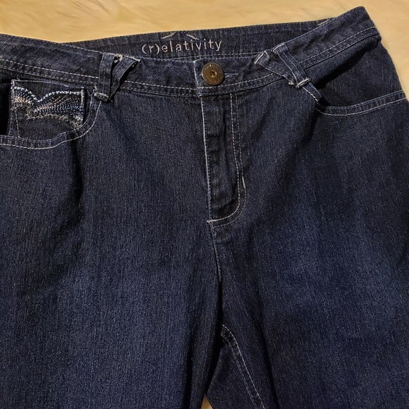 Relativity flare EUC size 10 - Picture 2 of 4